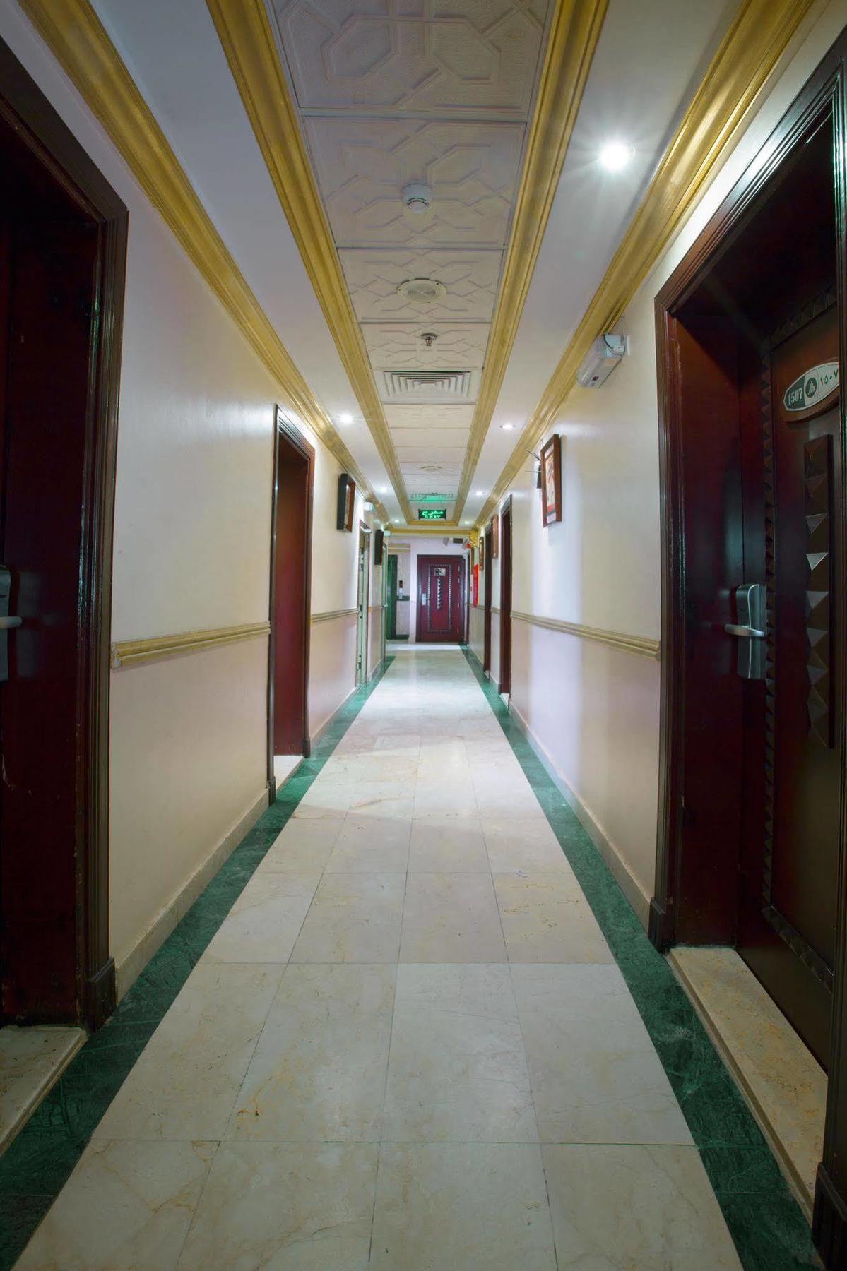 Nawazi Ajyad Hotel Mekka Exterior foto